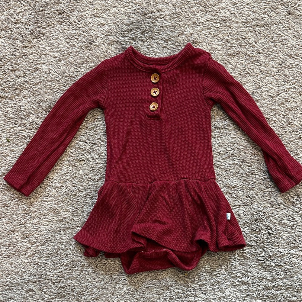 Posh Peanut 6-12mo Red Waffle Bodysuit Twirl